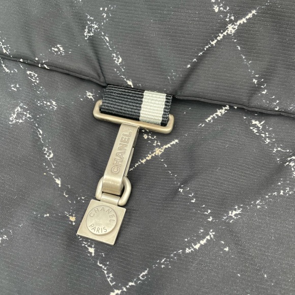 Chanel - Picture 9 of 13